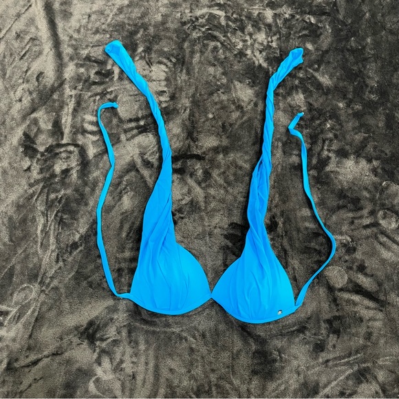 BNWOT Aqua La Vie en Rose blue bikini top - Picture 1 of 2